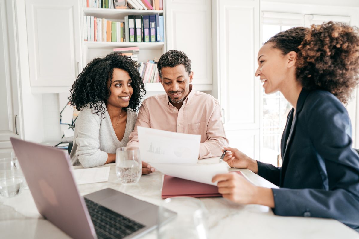 couple and asset based lending broker in meeting